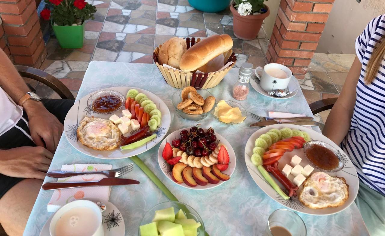 Vila Arlind Hotel Vlora Kültér fotó