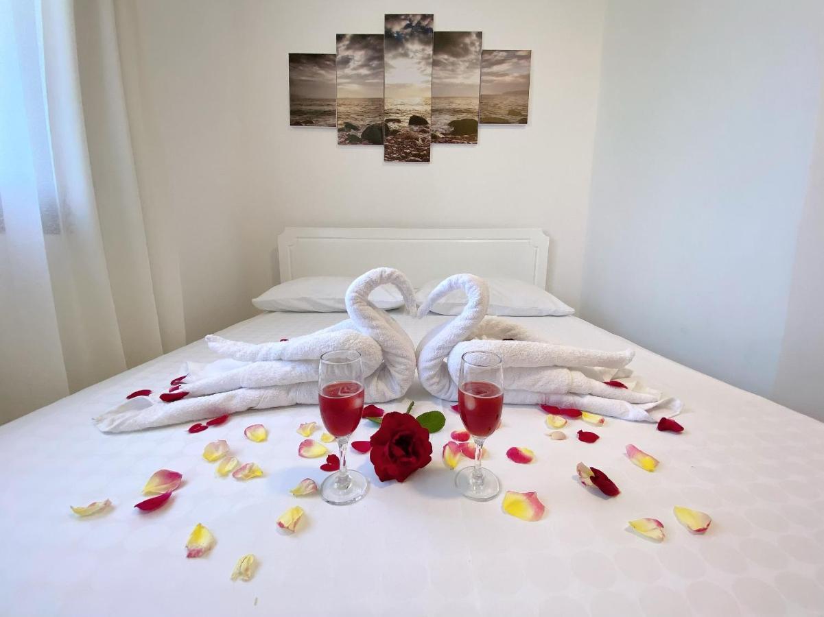 Vila Arlind Hotel Vlora Kültér fotó