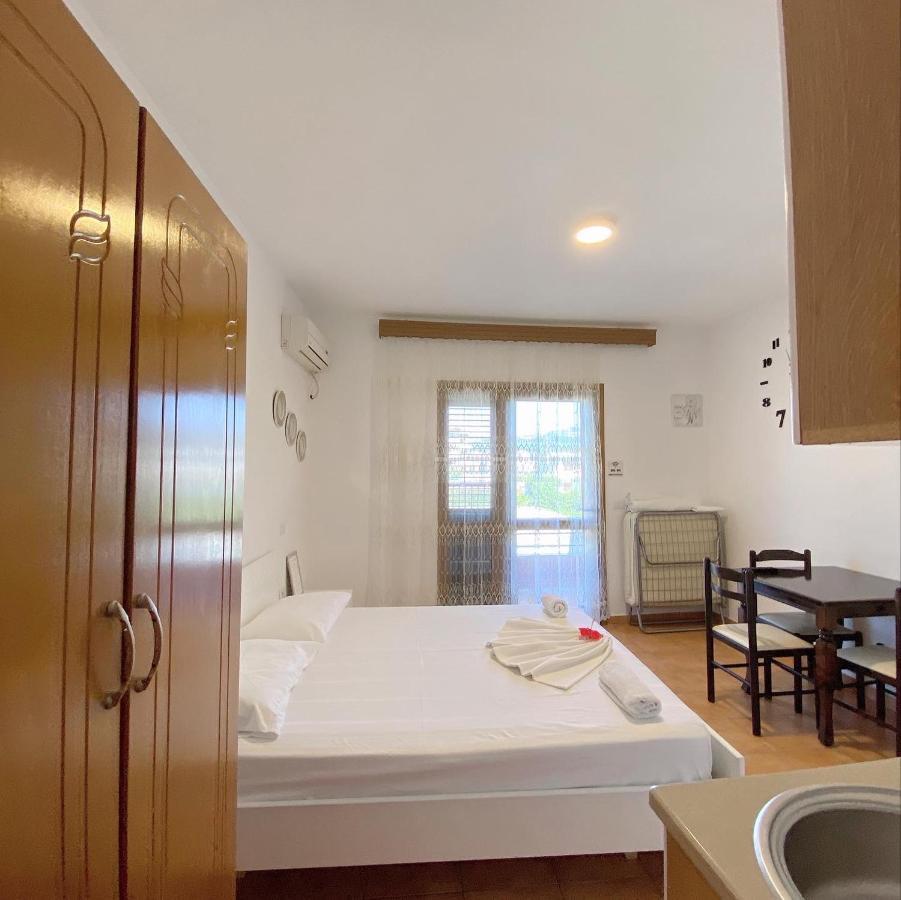 Vila Arlind Hotel Vlora Kültér fotó