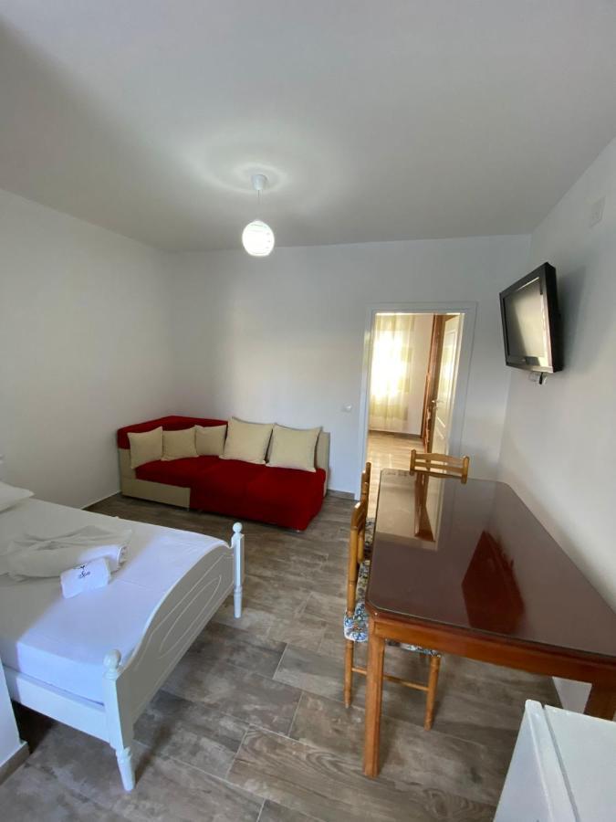 Vila Arlind Hotel Vlora Kültér fotó