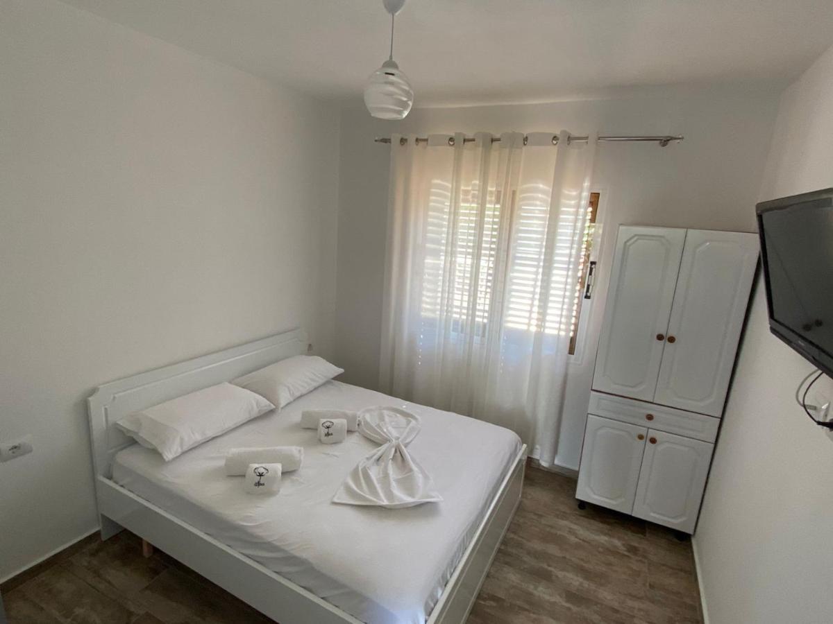 Vila Arlind Hotel Vlora Kültér fotó